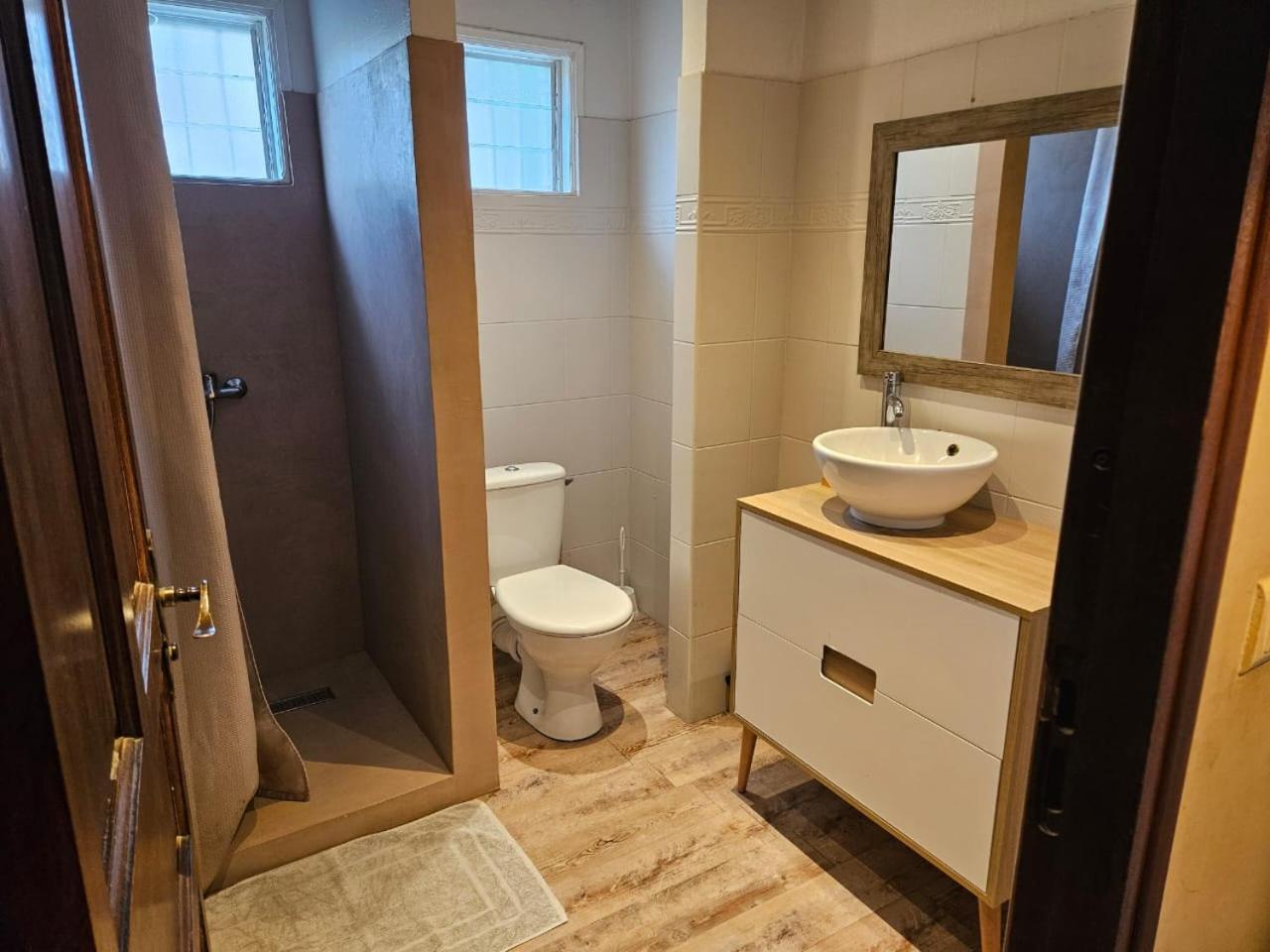 L'Ile En Ylang Apartment Сен-Лу Екстериор снимка