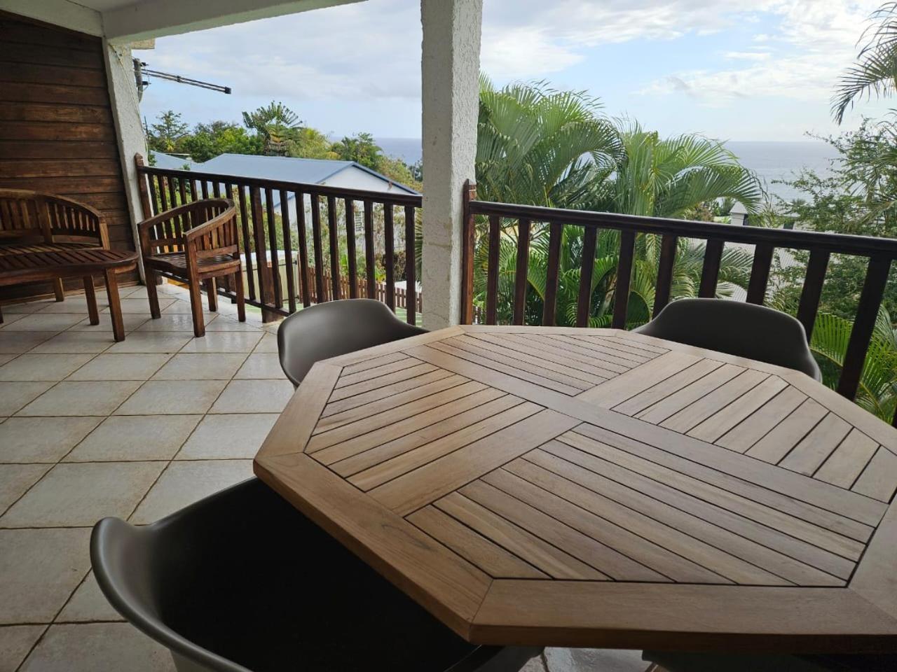 L'Ile En Ylang Apartment Сен-Лу Екстериор снимка